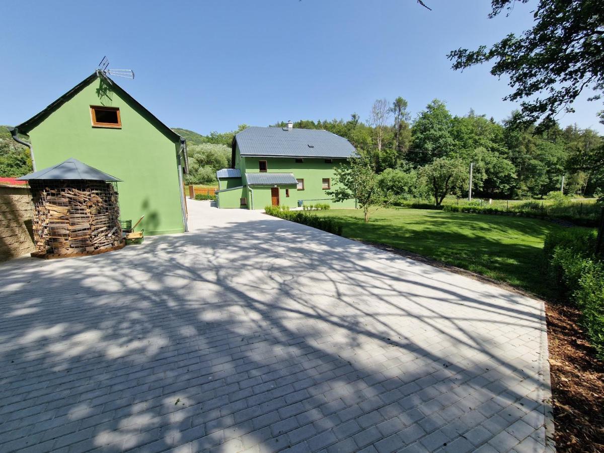 Hajenka Villa Trebivlice Exterior photo